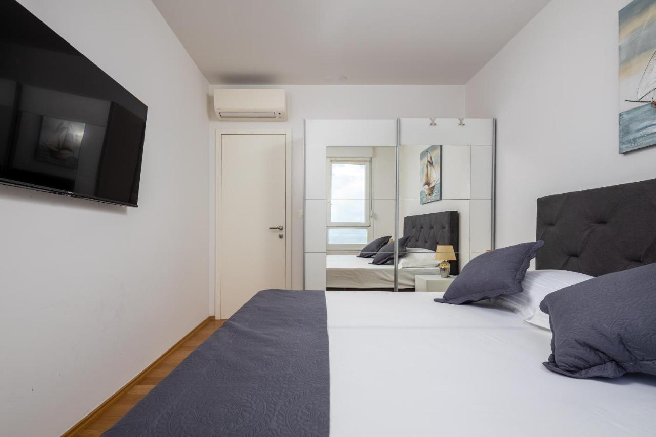 Luxury Apartment Azure Split Exterior photo