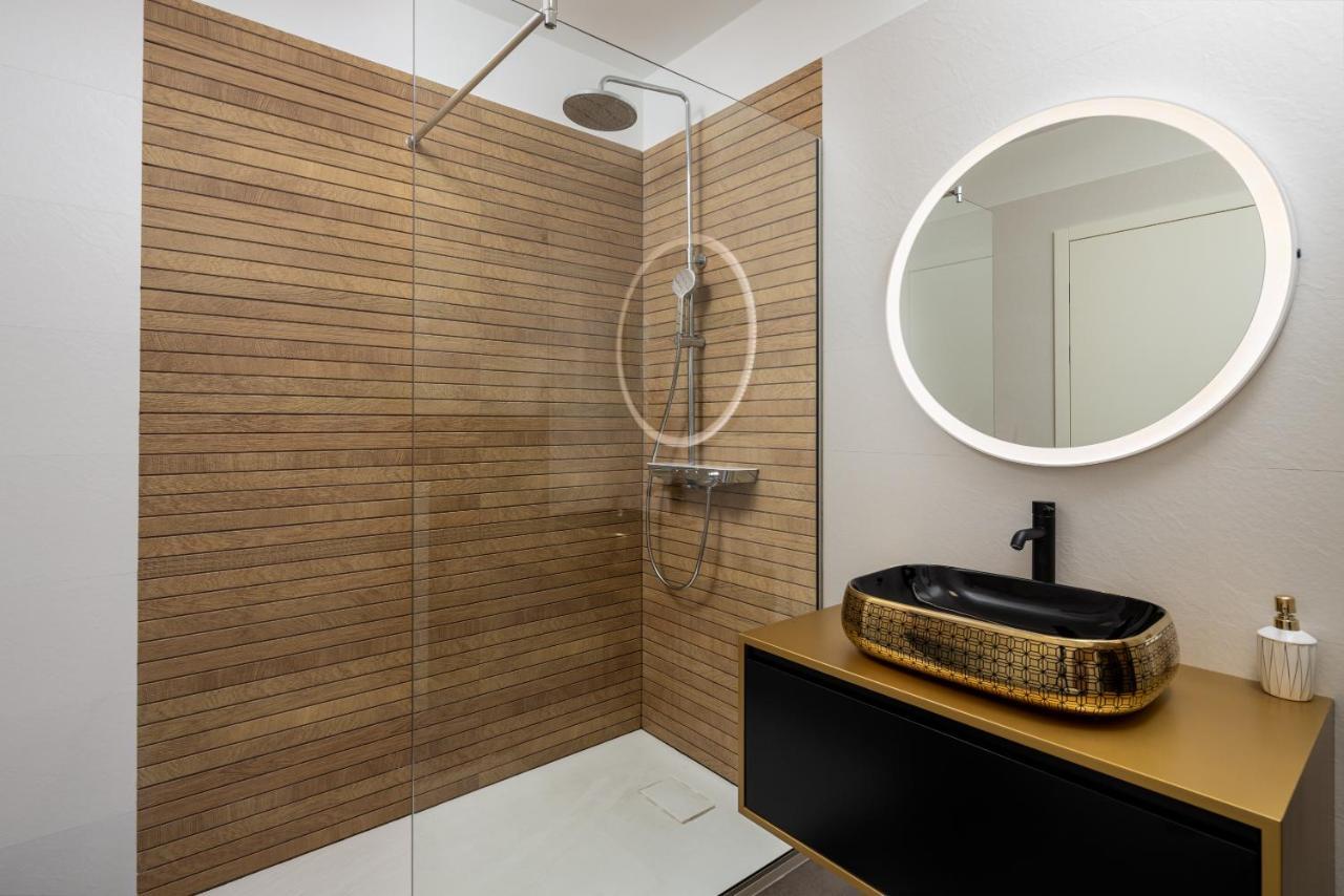 Luxury Apartment Azure Split Exterior photo